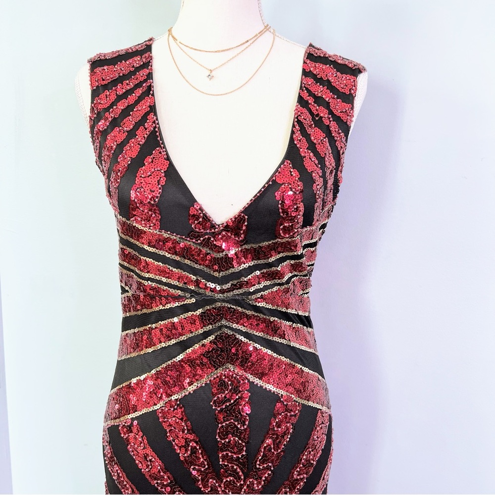 Red And Black Gatsby 1920s Style Sequined Gown Si… - image 8